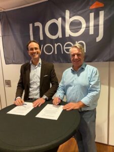 ondertekening fusie NabijWonen